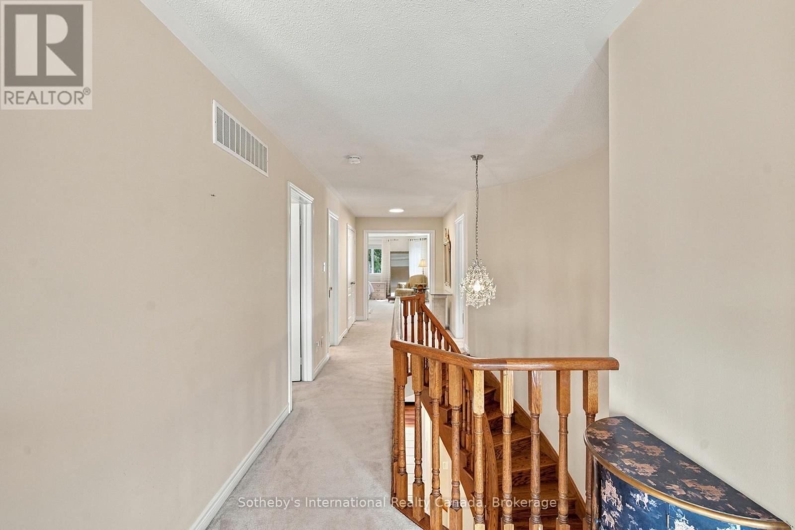 3352 ERIN CENTRE BOULEVARD