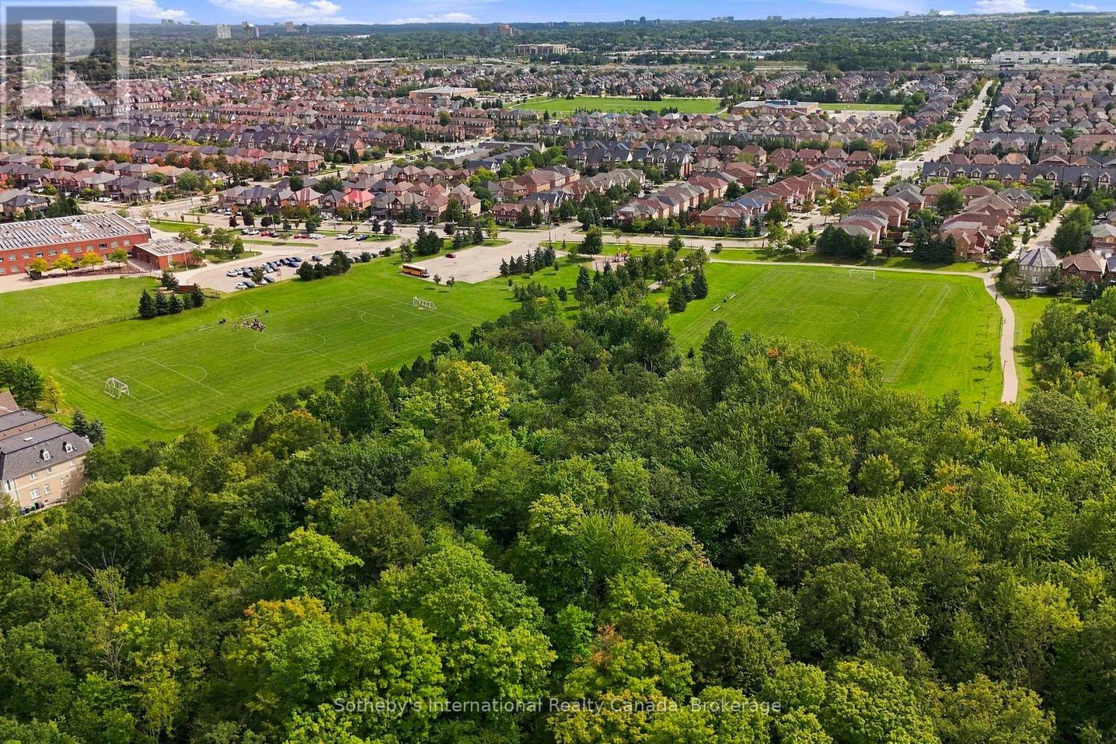 3352 ERIN CENTRE BOULEVARD