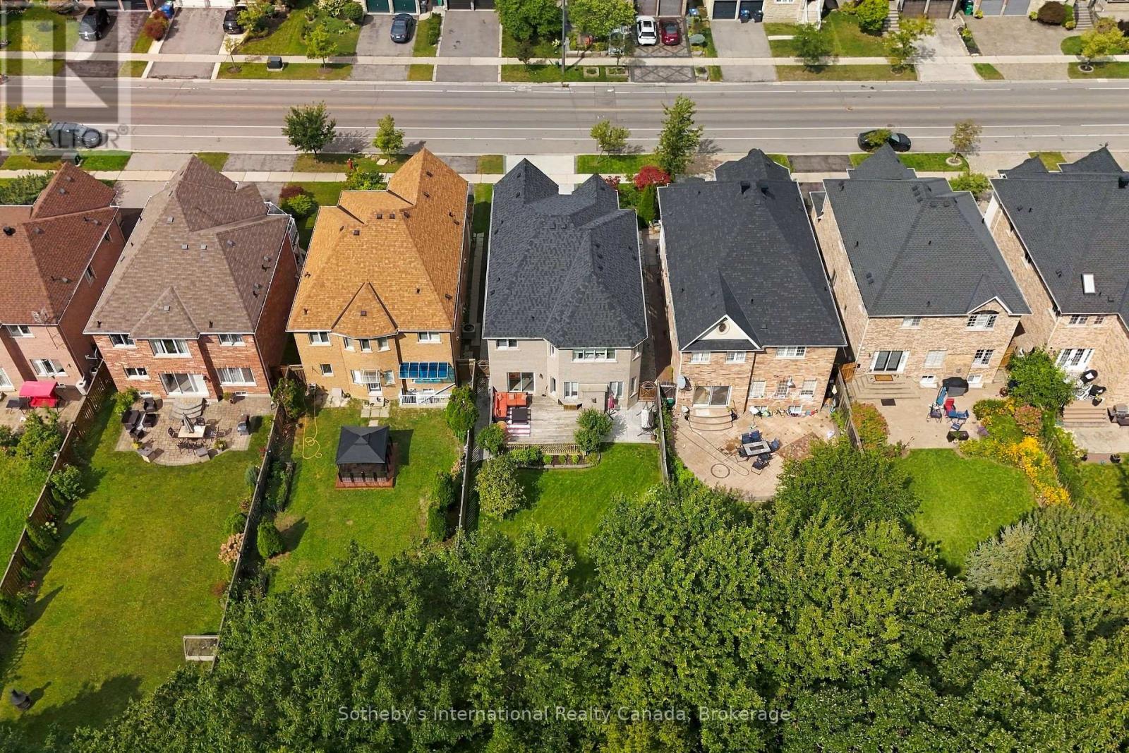 3352 ERIN CENTRE BOULEVARD