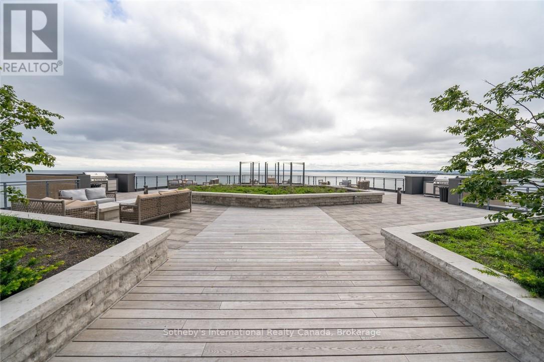 508 - 2060 LAKESHORE ROAD