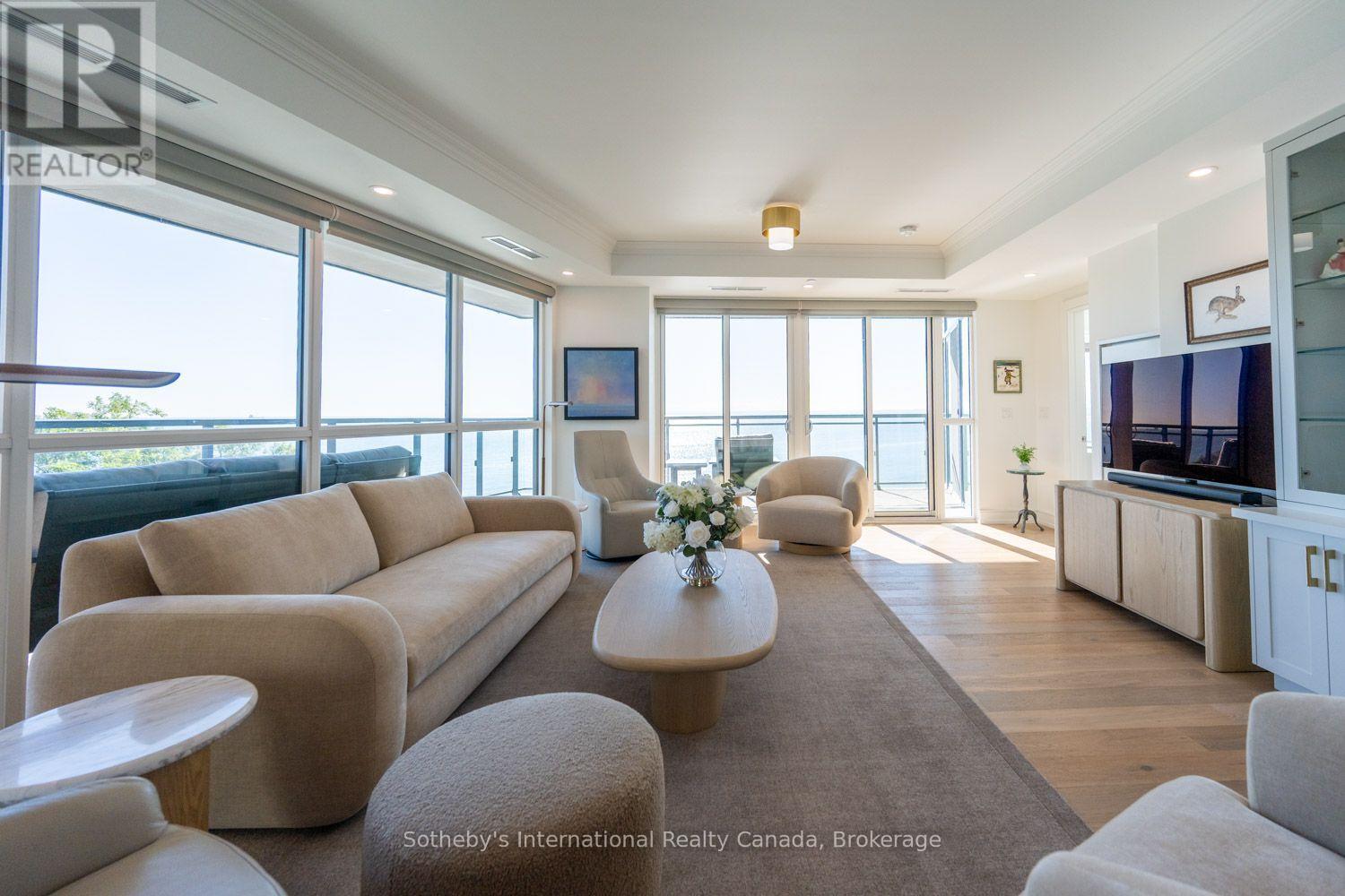 508 - 2060 LAKESHORE ROAD