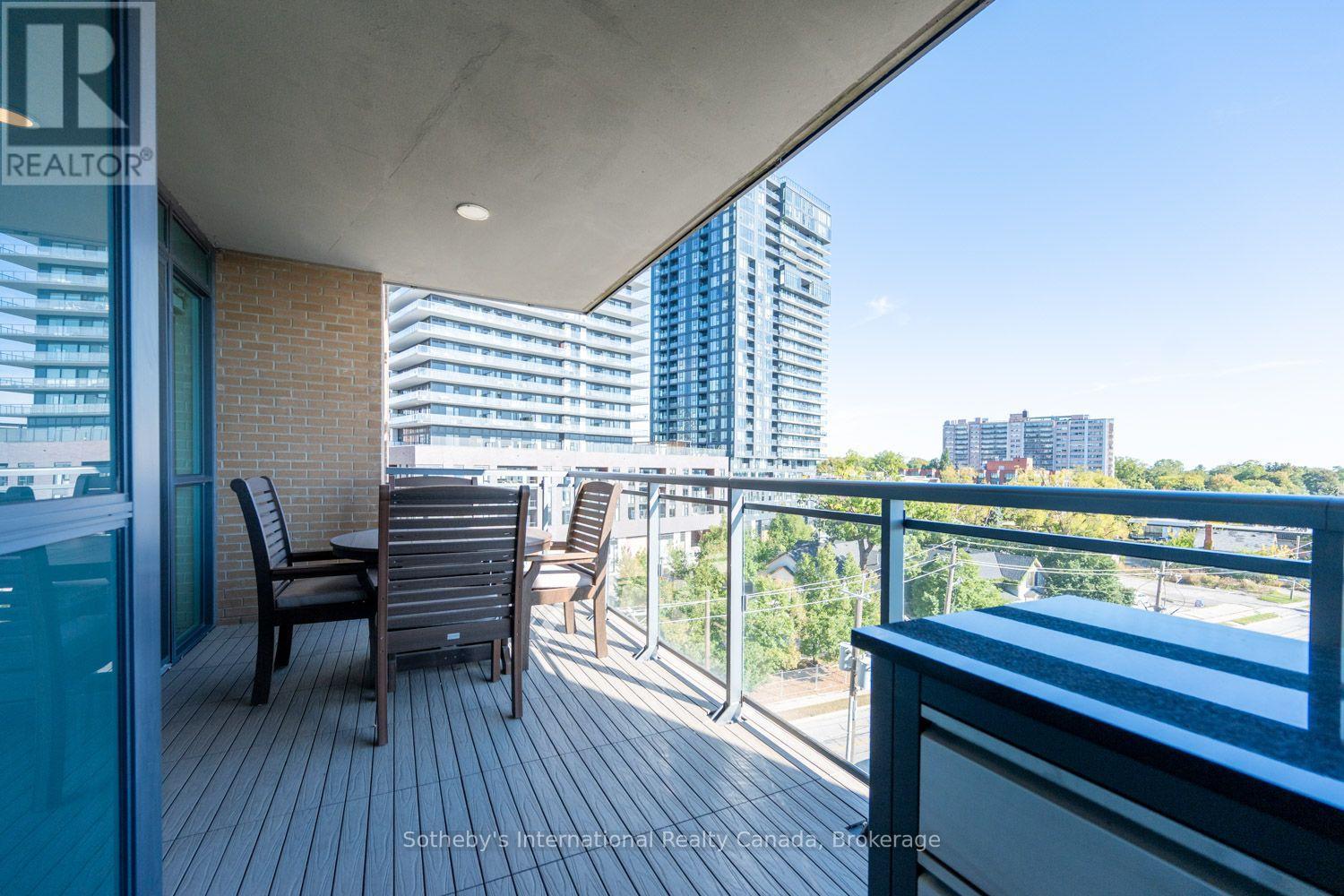 508 - 2060 LAKESHORE ROAD