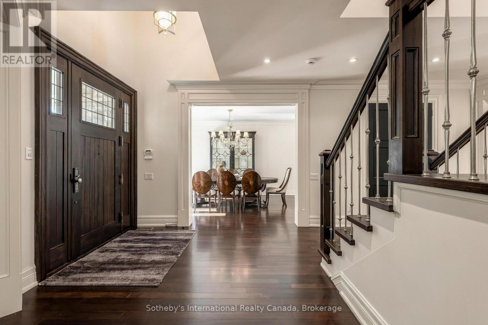 1073 LAKESHORE ROAD E