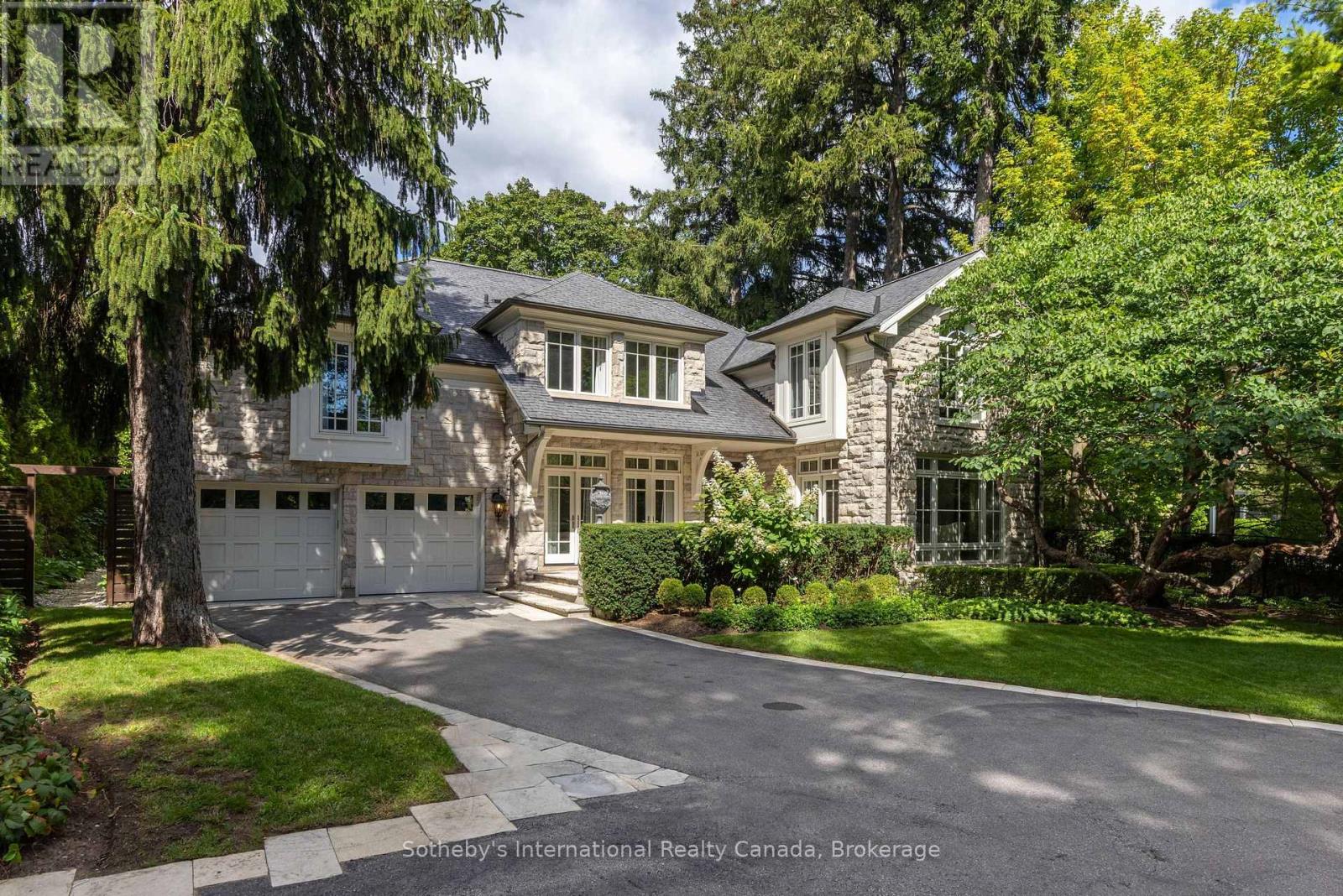 1073 Lakeshore Road E Oakville Mo Morrison Ontario Ca L6j1k9 30338634