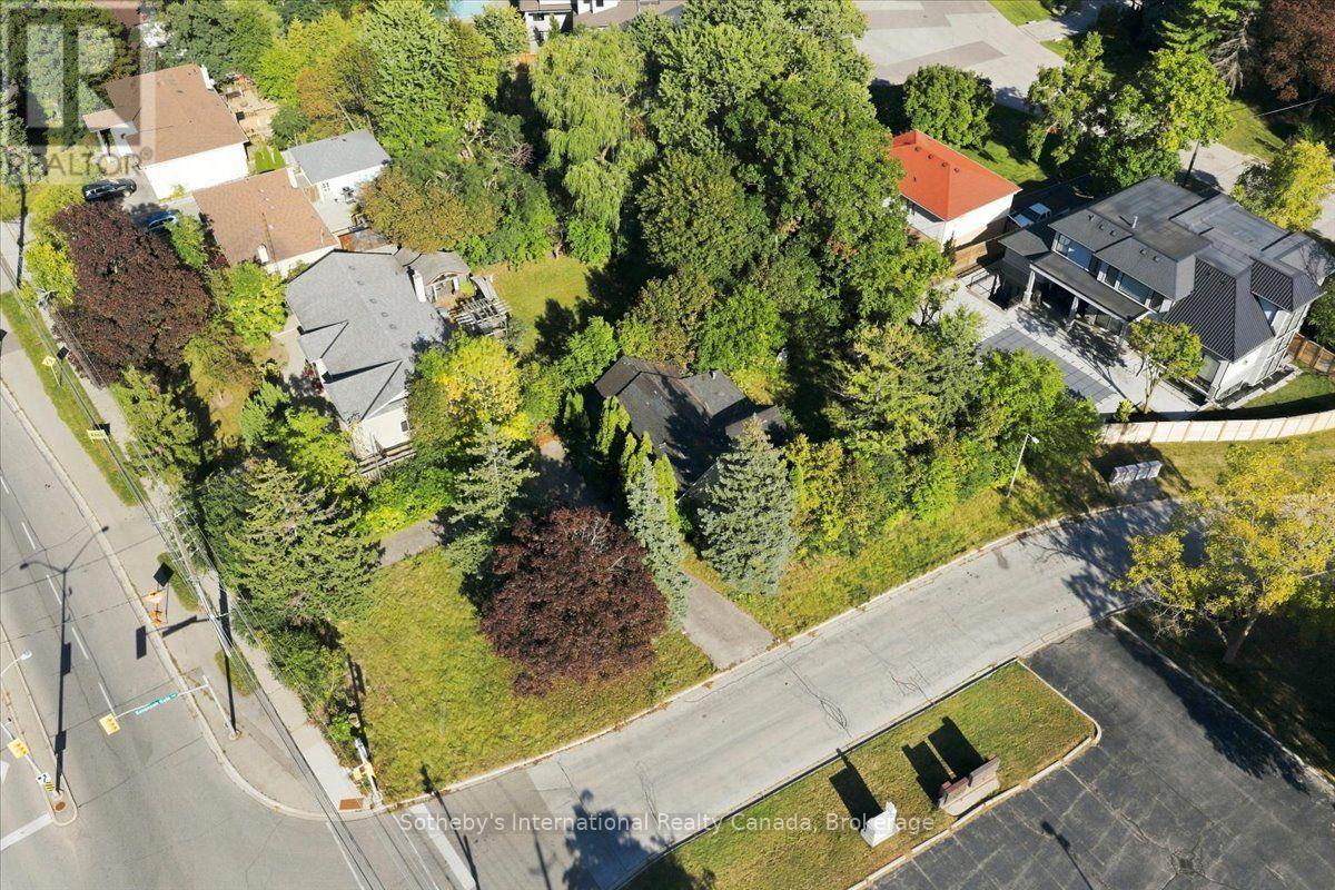 1428 REBECCA STREET