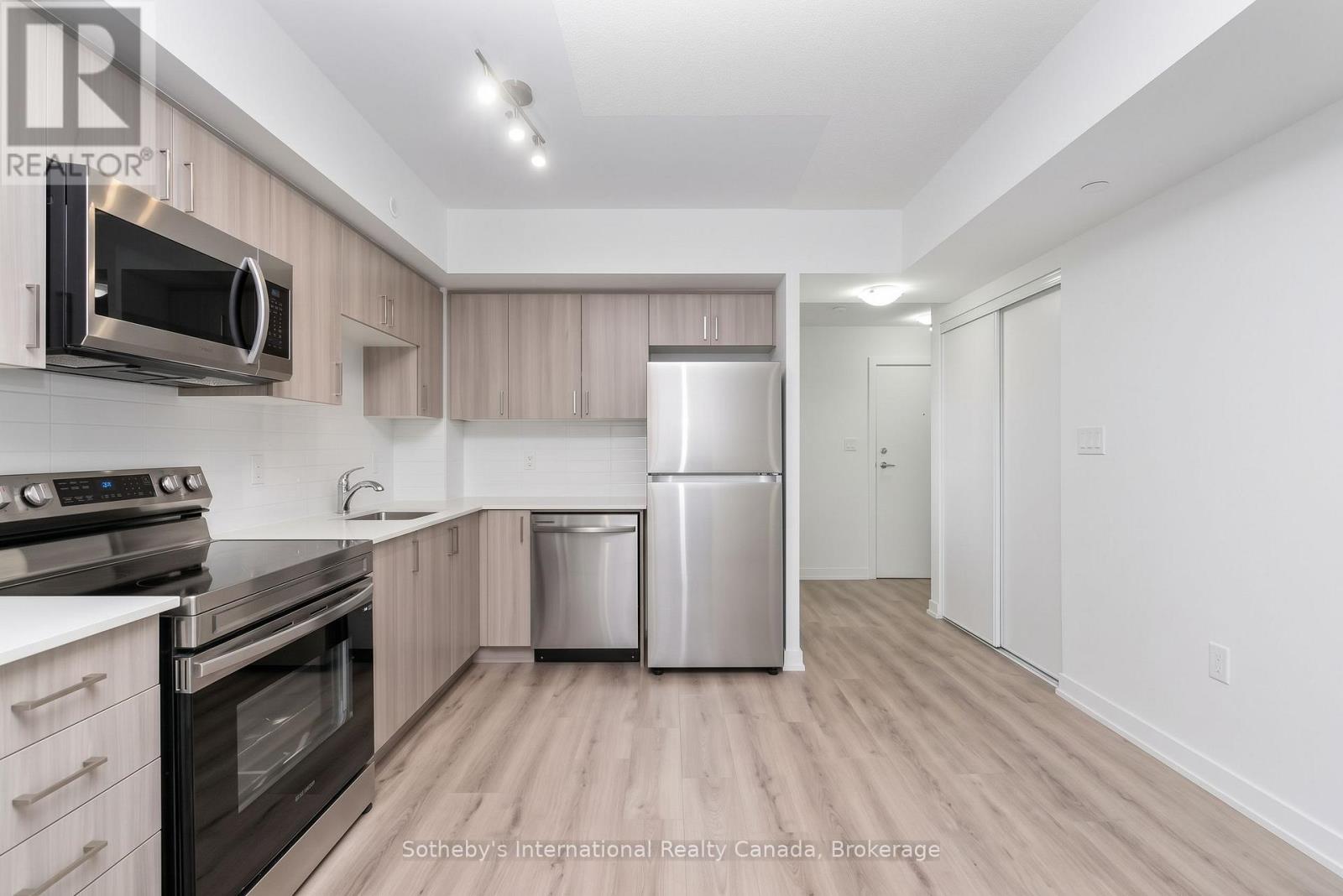 412 - 556 MARLEE AVENUE