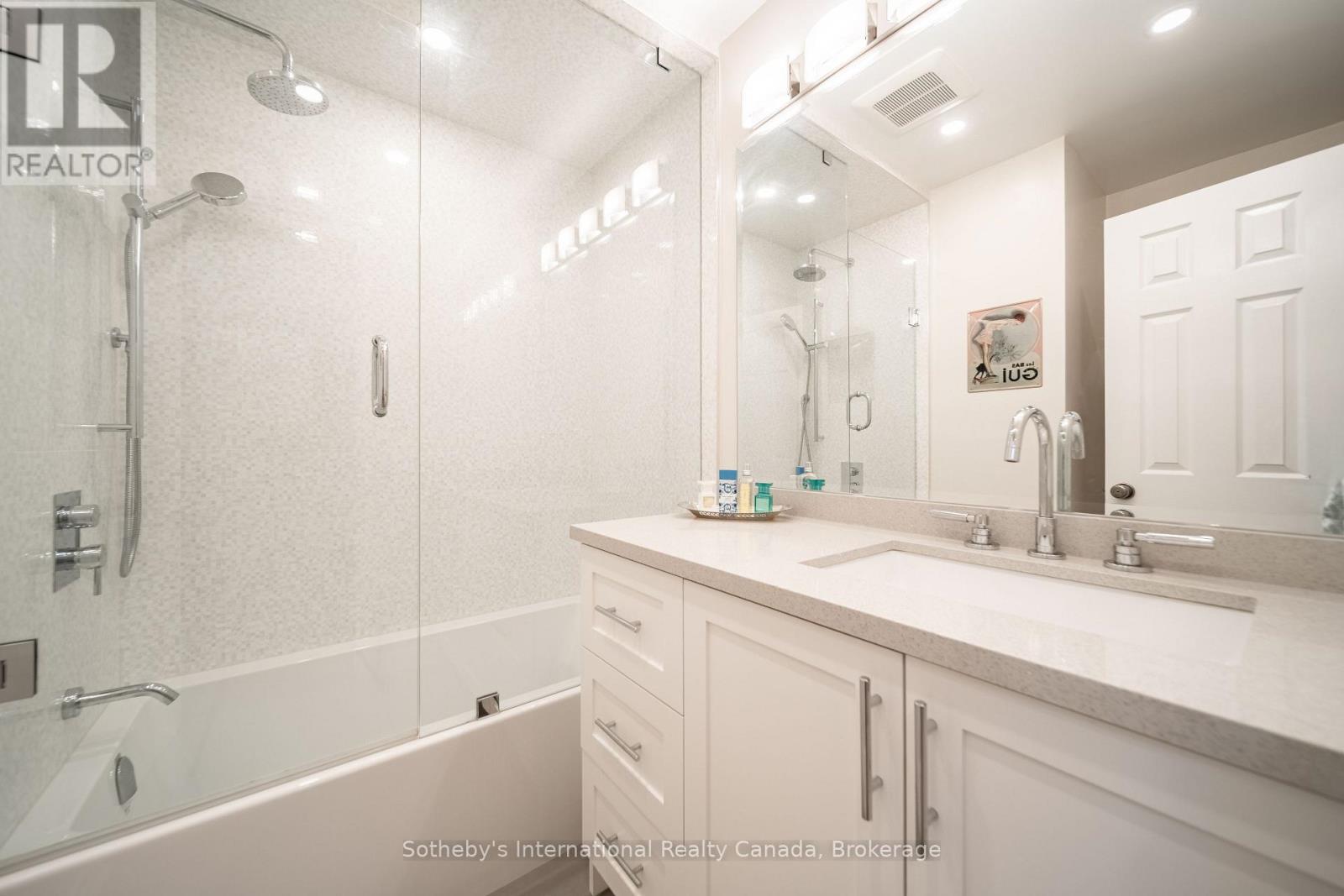 885 FLETCHER VALLEY CRESCENT