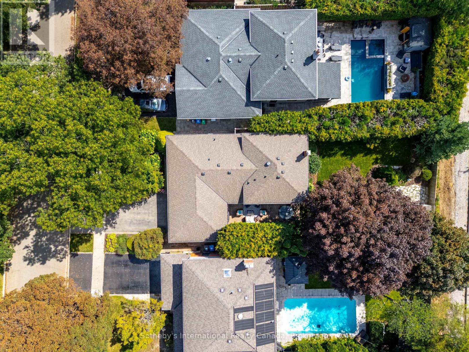 885 FLETCHER VALLEY CRESCENT