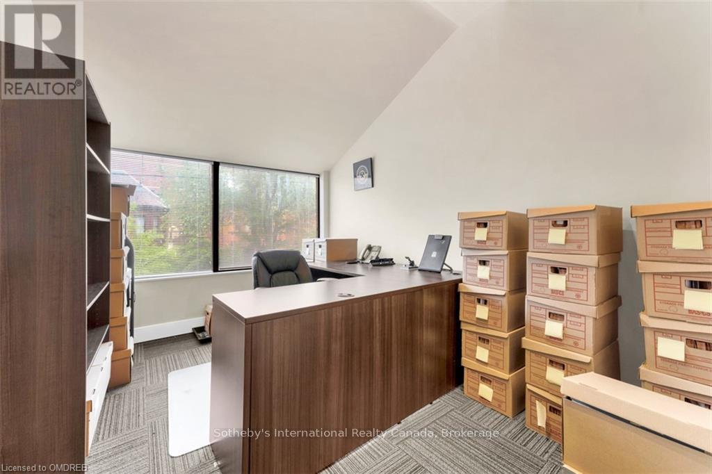 203 - 180 JAMES STREET S