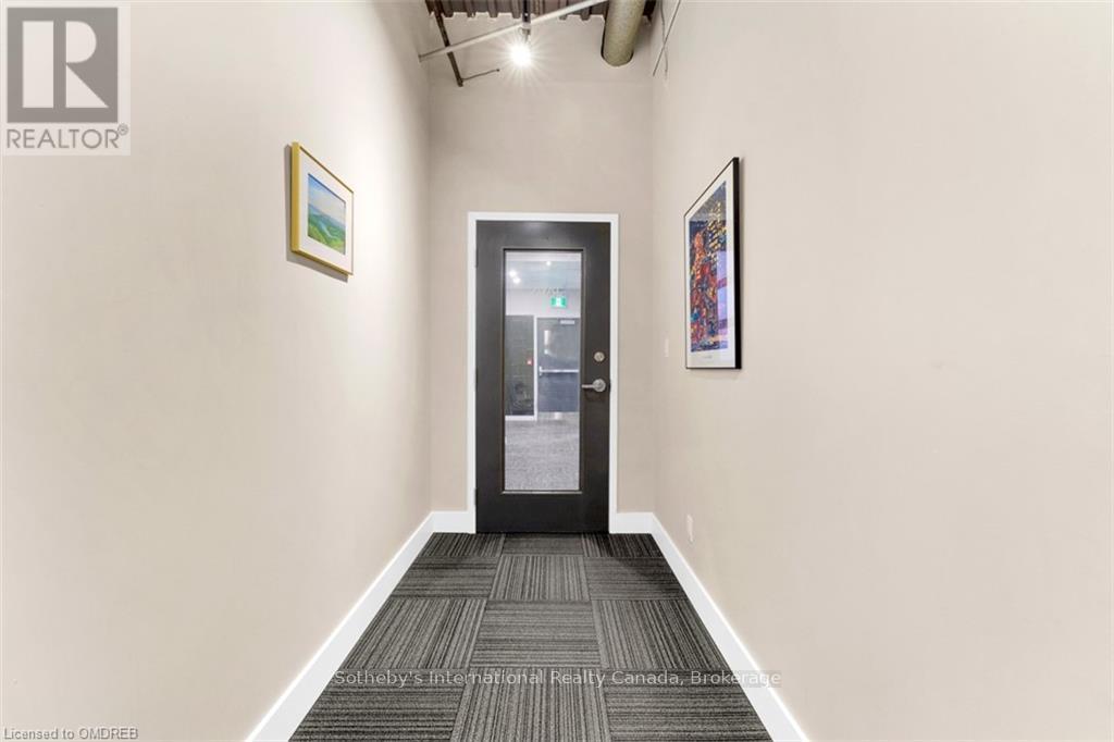 203 - 180 JAMES STREET S