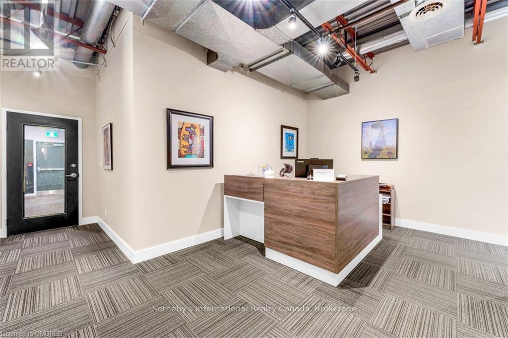 203 - 180 JAMES STREET S