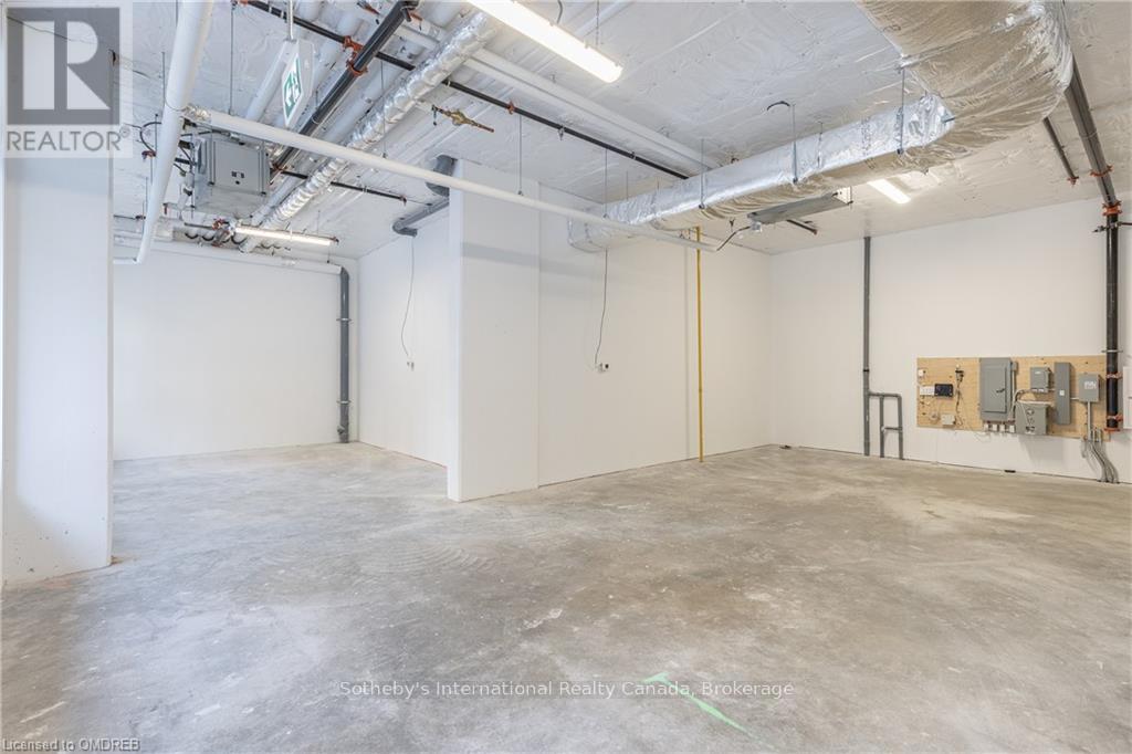 C04 - 212 KING WILLIAM STREET