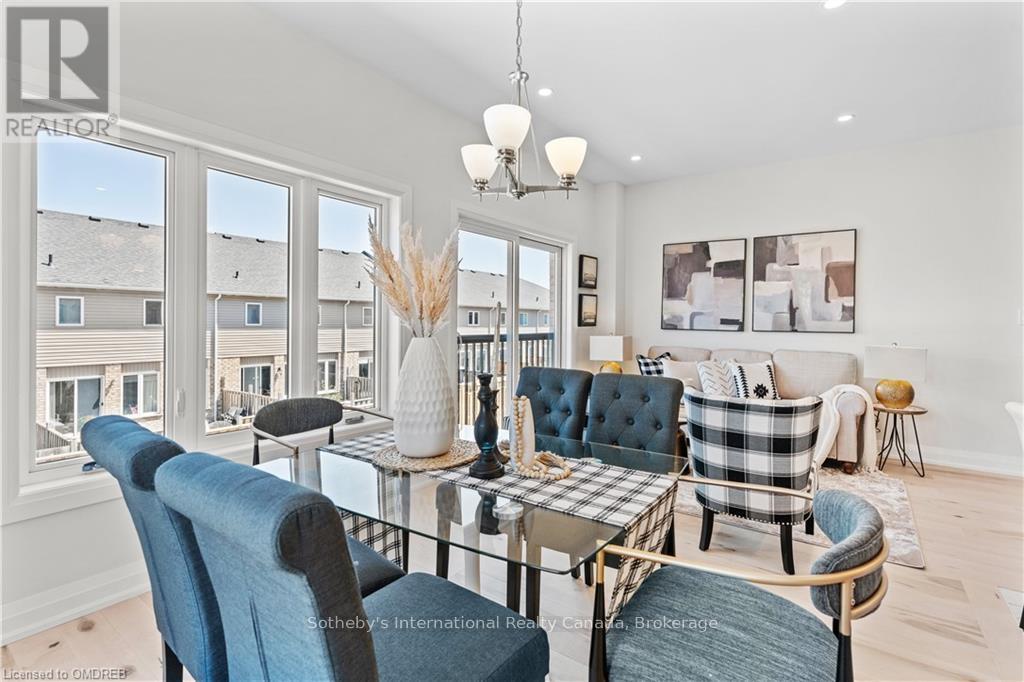 12 - 675 VICTORIA ROAD N