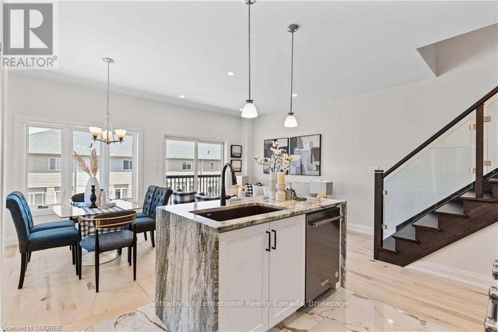 12 - 675 VICTORIA ROAD N