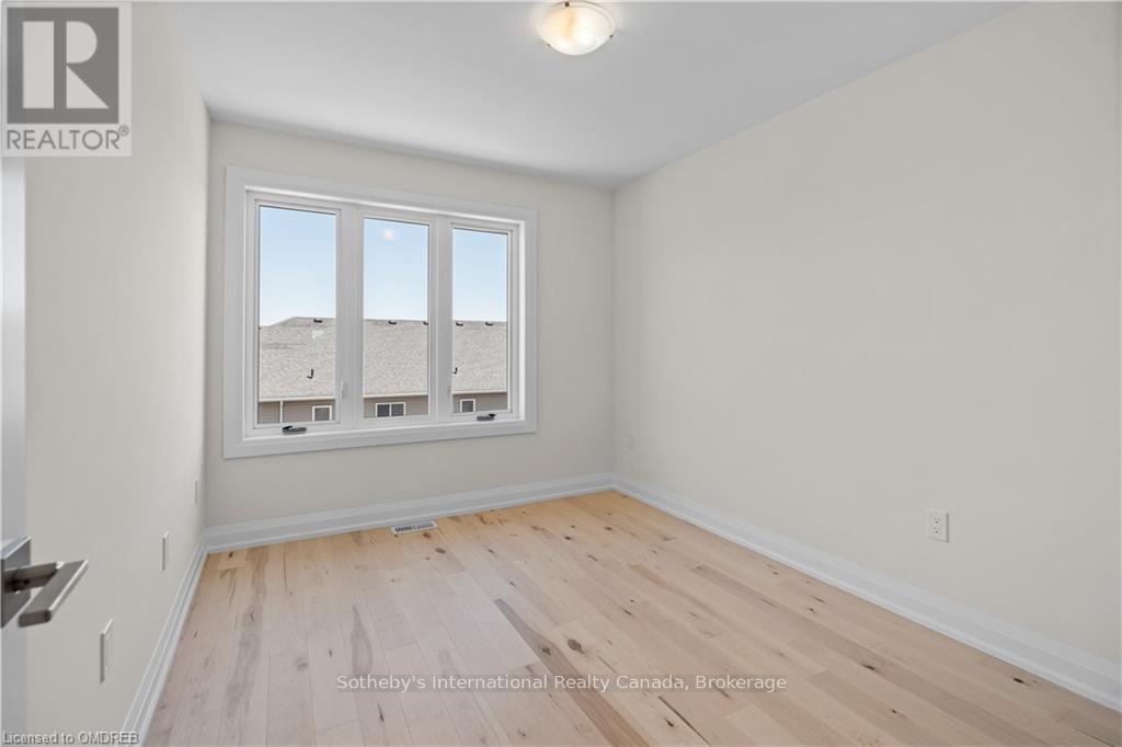 12 - 675 VICTORIA ROAD N