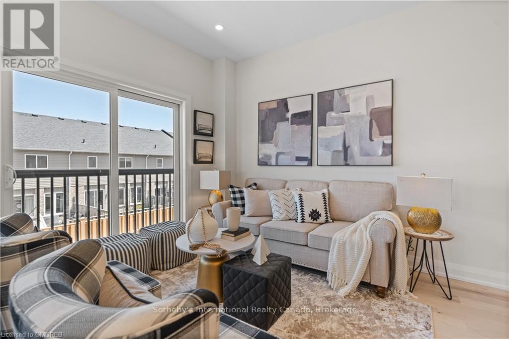 12 - 675 VICTORIA ROAD N