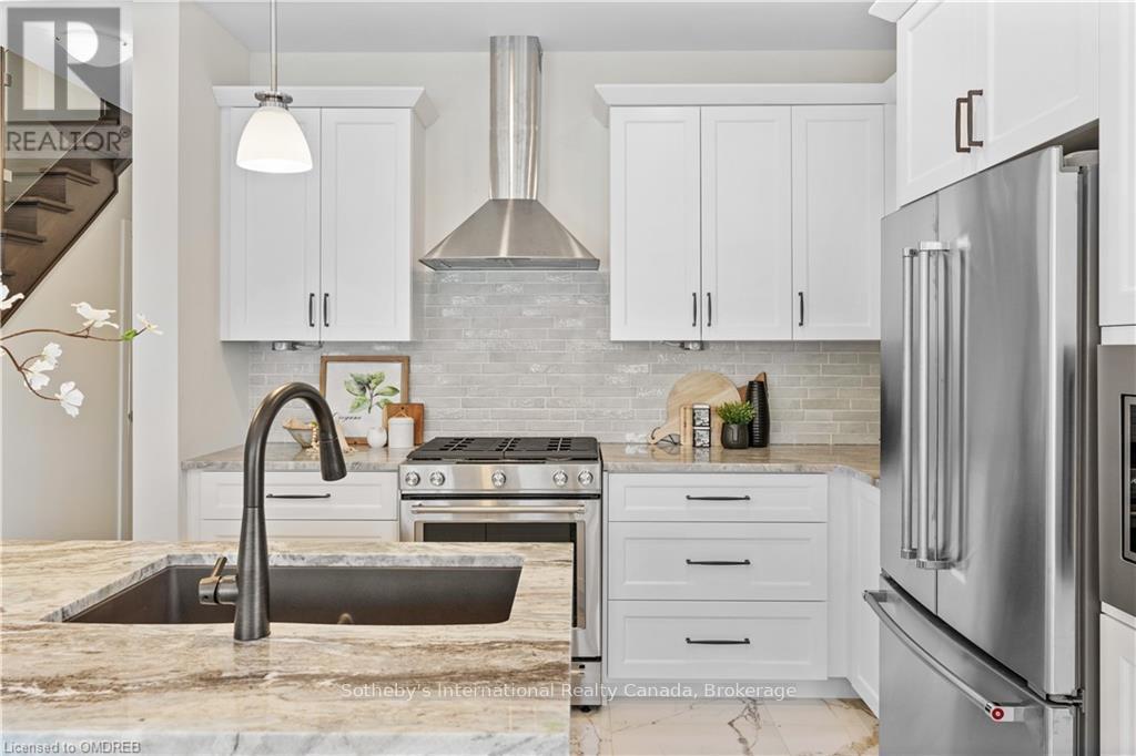 12 - 675 VICTORIA ROAD N