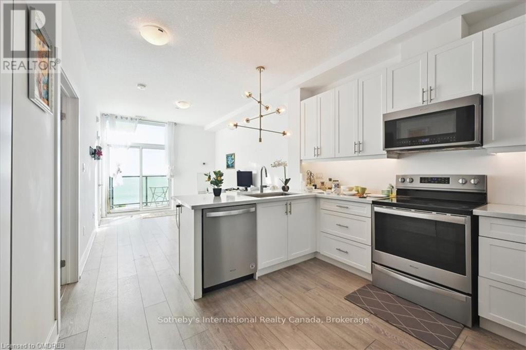 633 - 101 SHOREVIEW PLACE