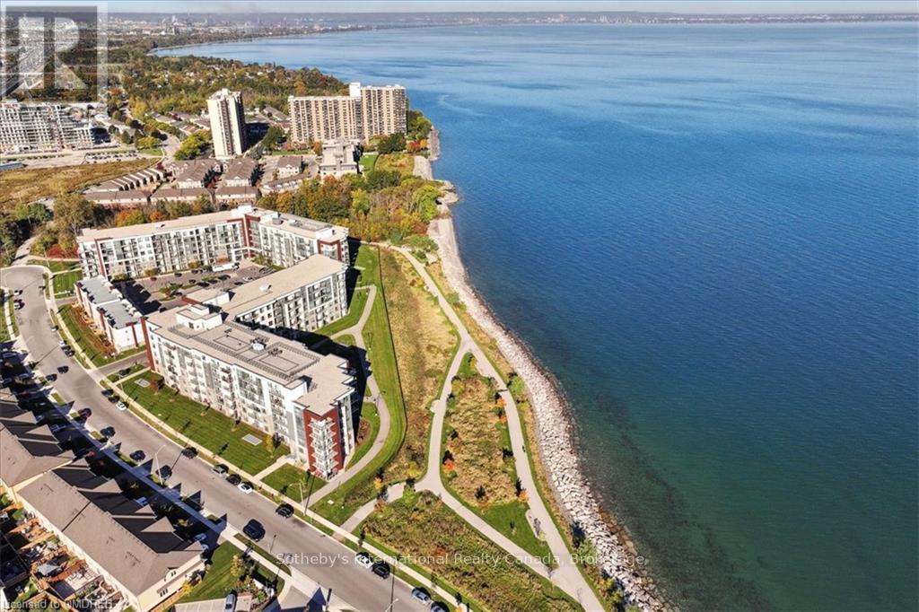 633 - 101 SHOREVIEW PLACE