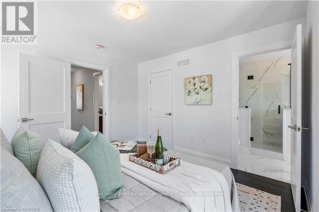 22 - 675 VICTORIA ROAD N