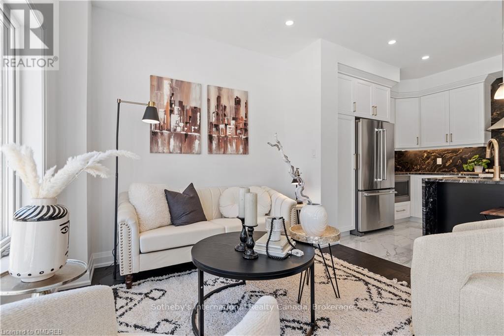 22 - 675 VICTORIA ROAD N