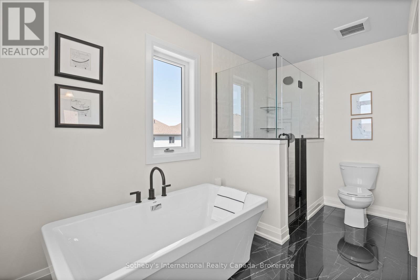 12 - 675 VICTORIA ROAD N