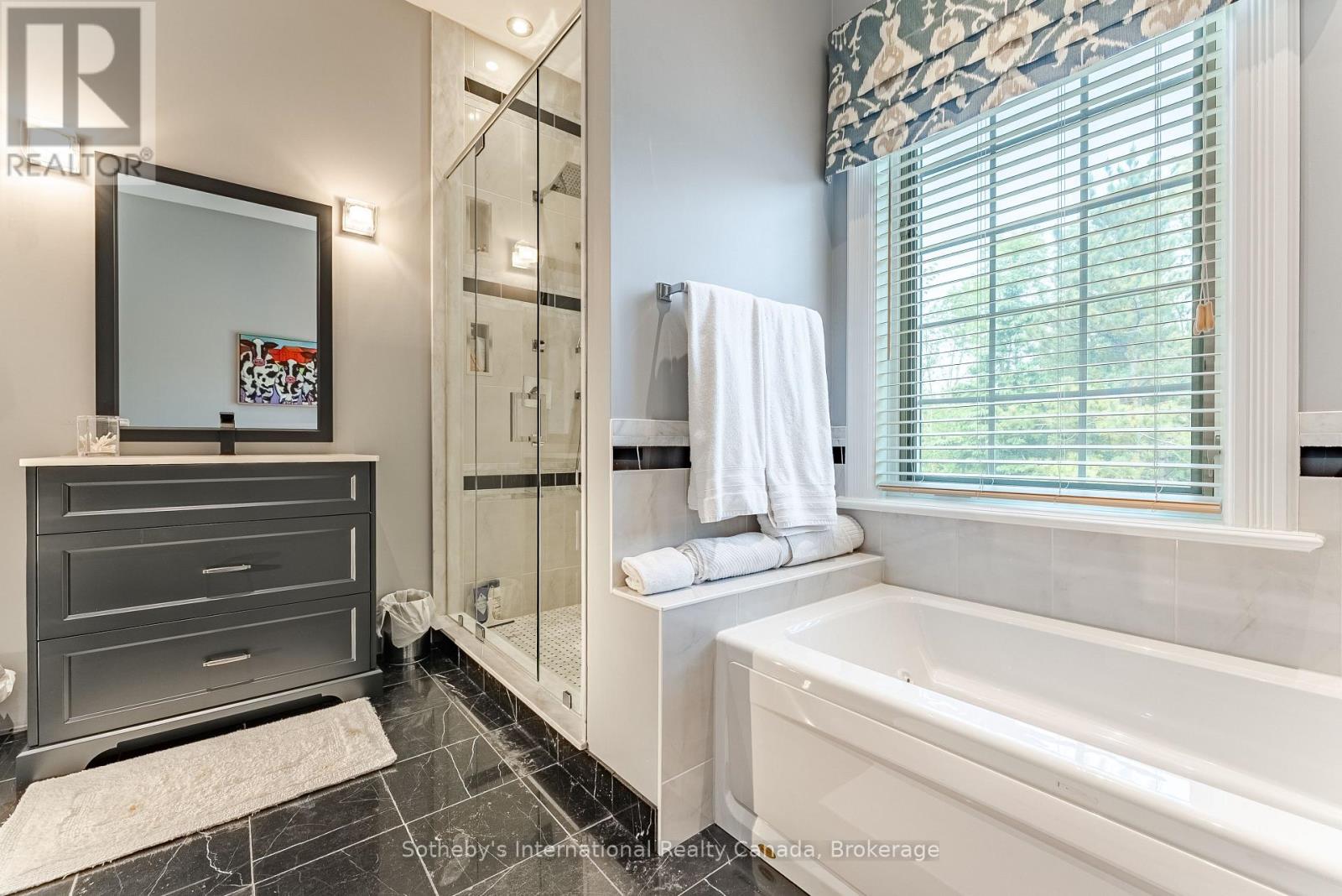 9255 SIDEROAD 27