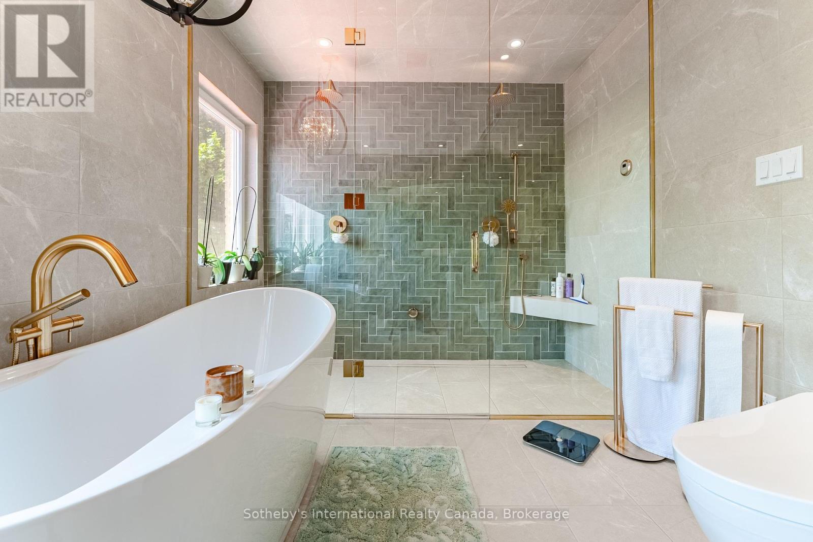 9255 SIDEROAD 27
