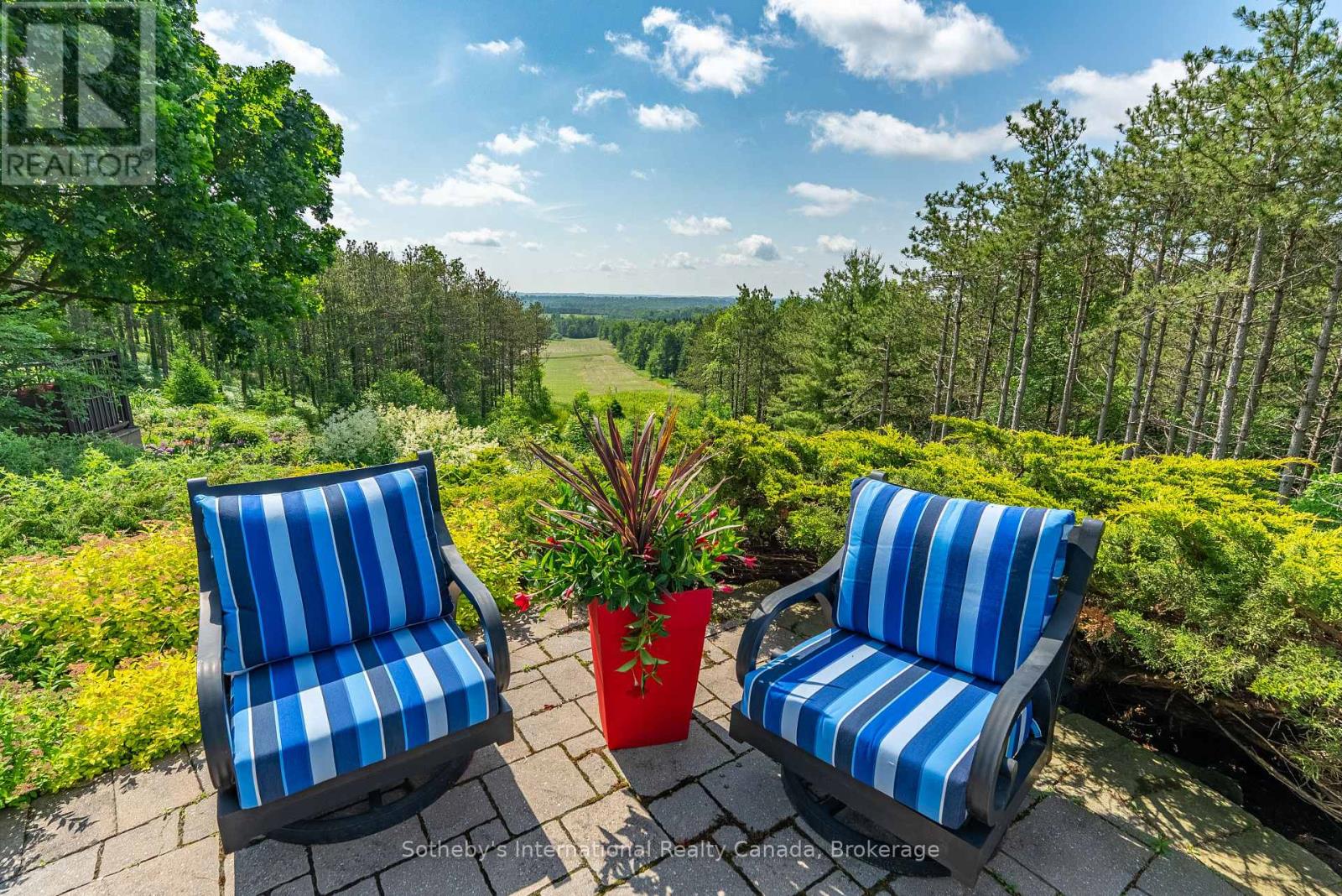 9255 SIDEROAD 27