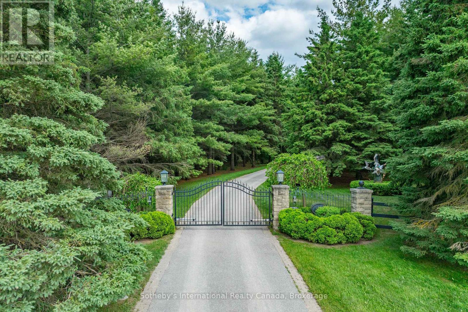 9255 SIDEROAD 27