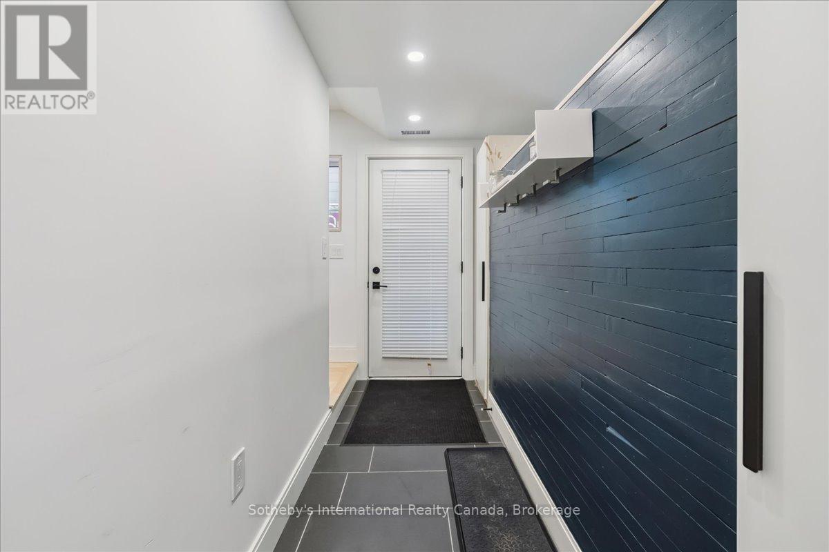 62 MARGARET STREET