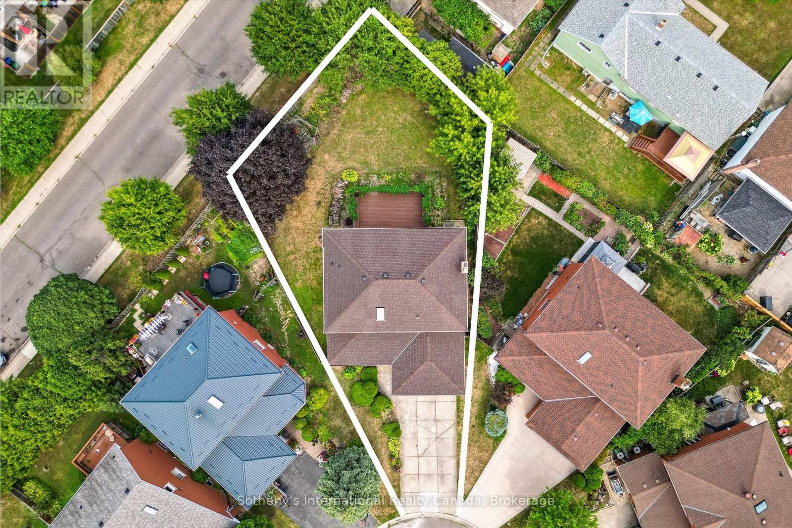 6 WINDSTAR PLACE