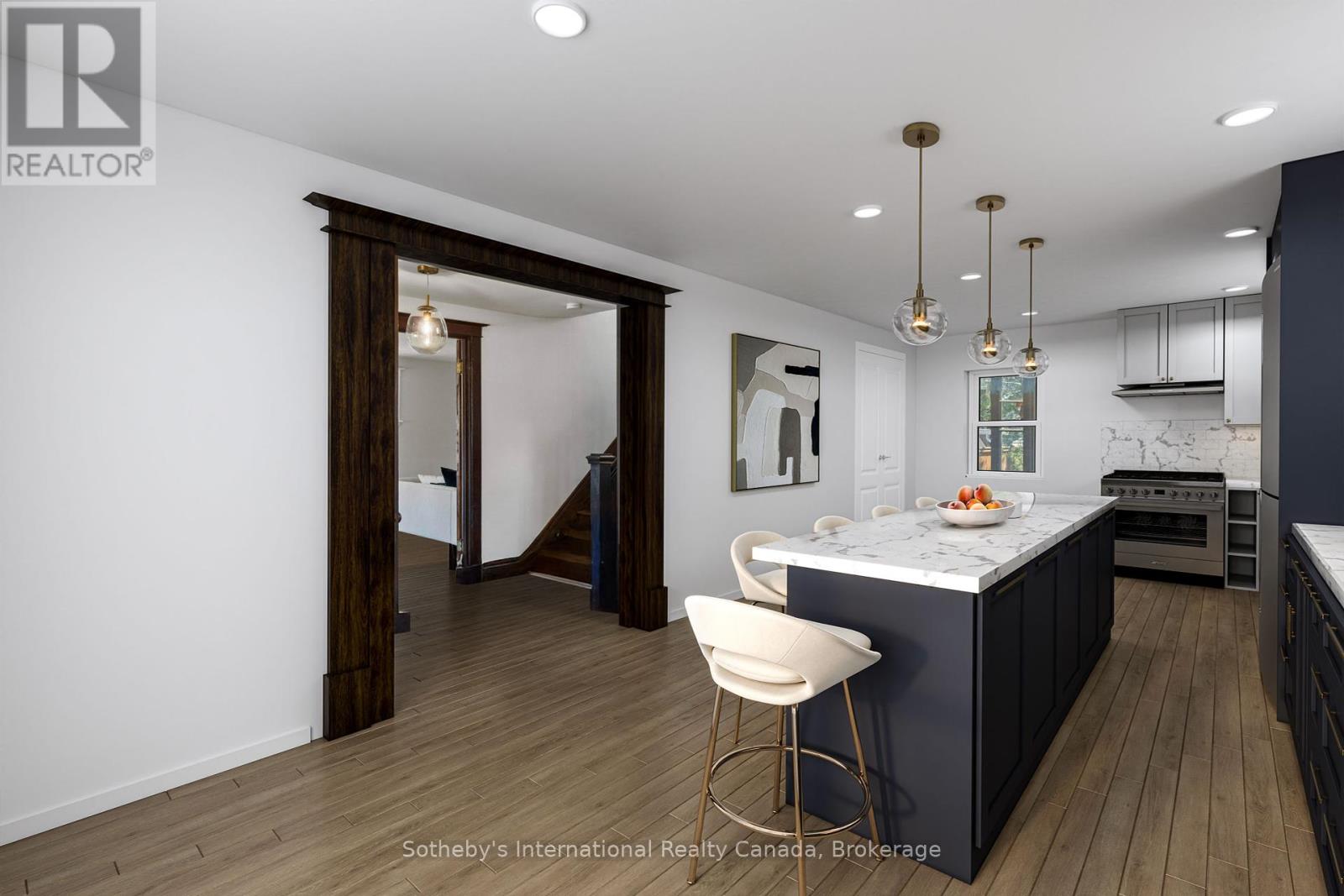 122 LAKE AVENUE DRIVE