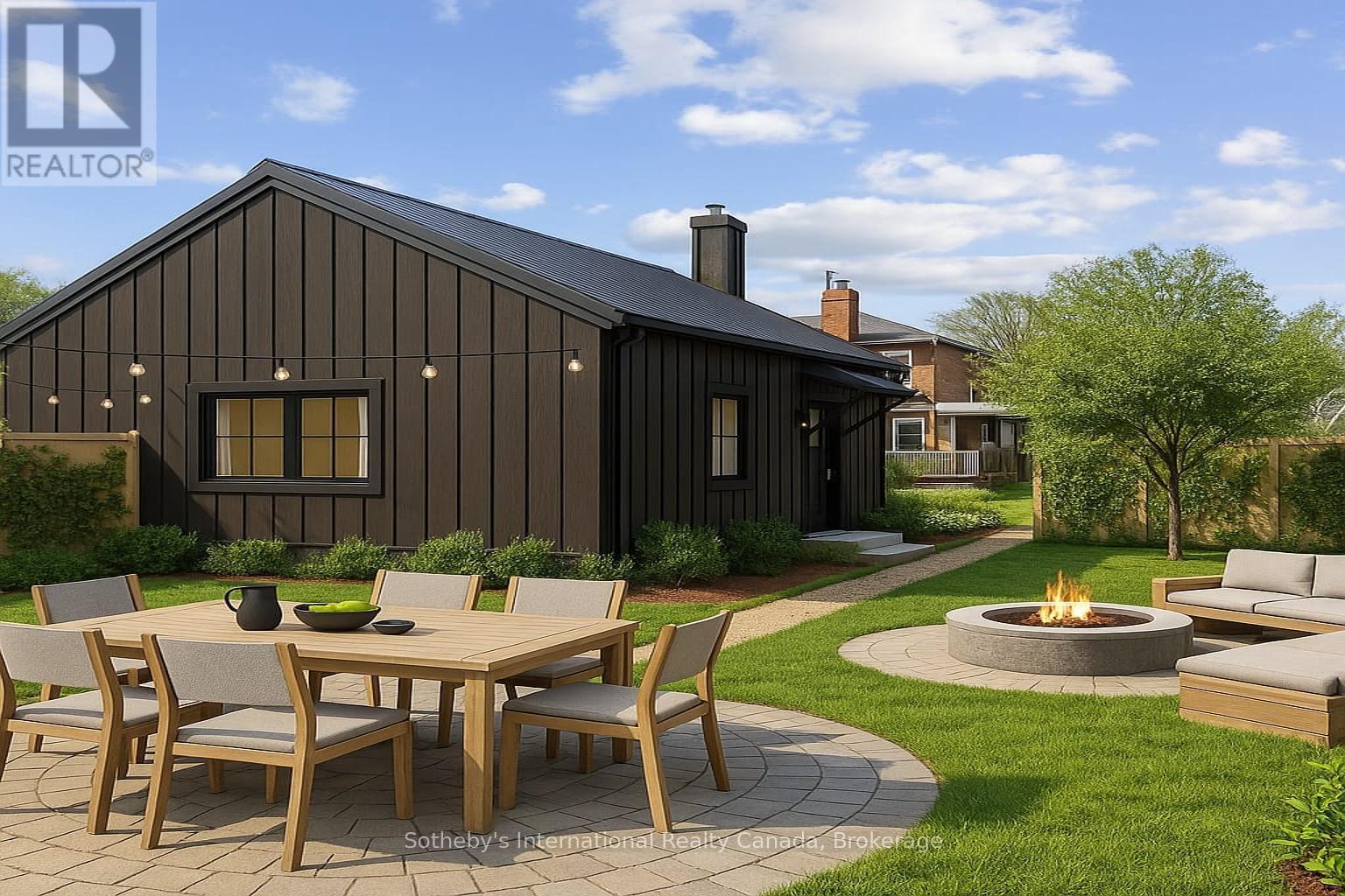 122 LAKE AVENUE DRIVE