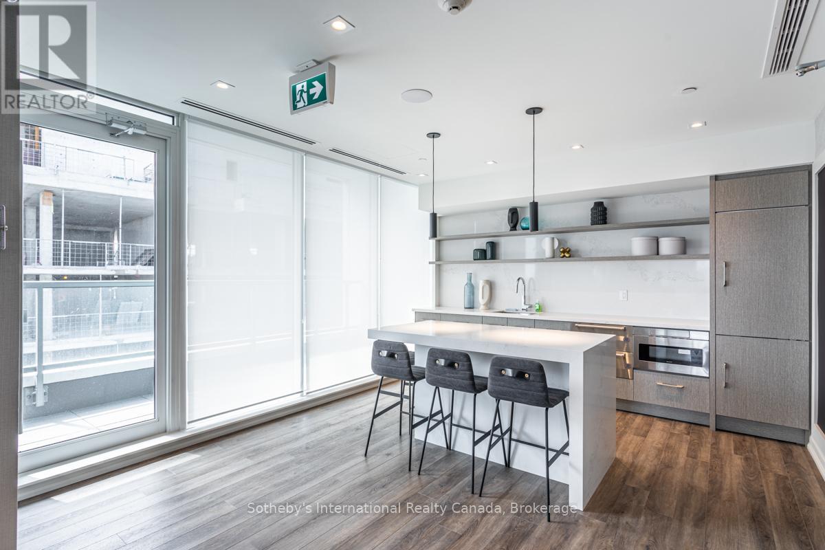 308 - 212 KING WILLIAM STREET