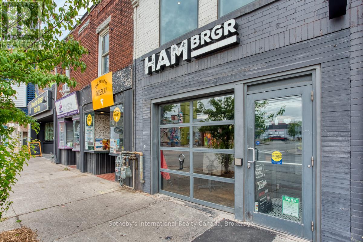 207 OTTAWA STREET N