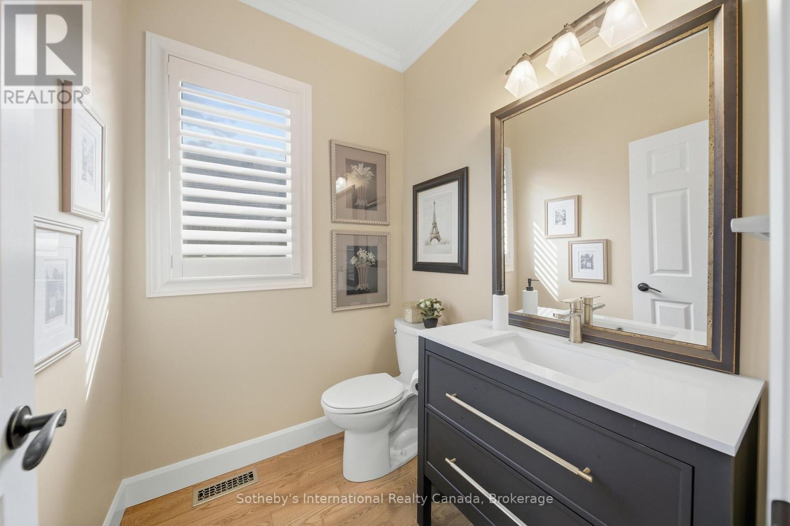 6 - 21 ST JOHNS DRIVE