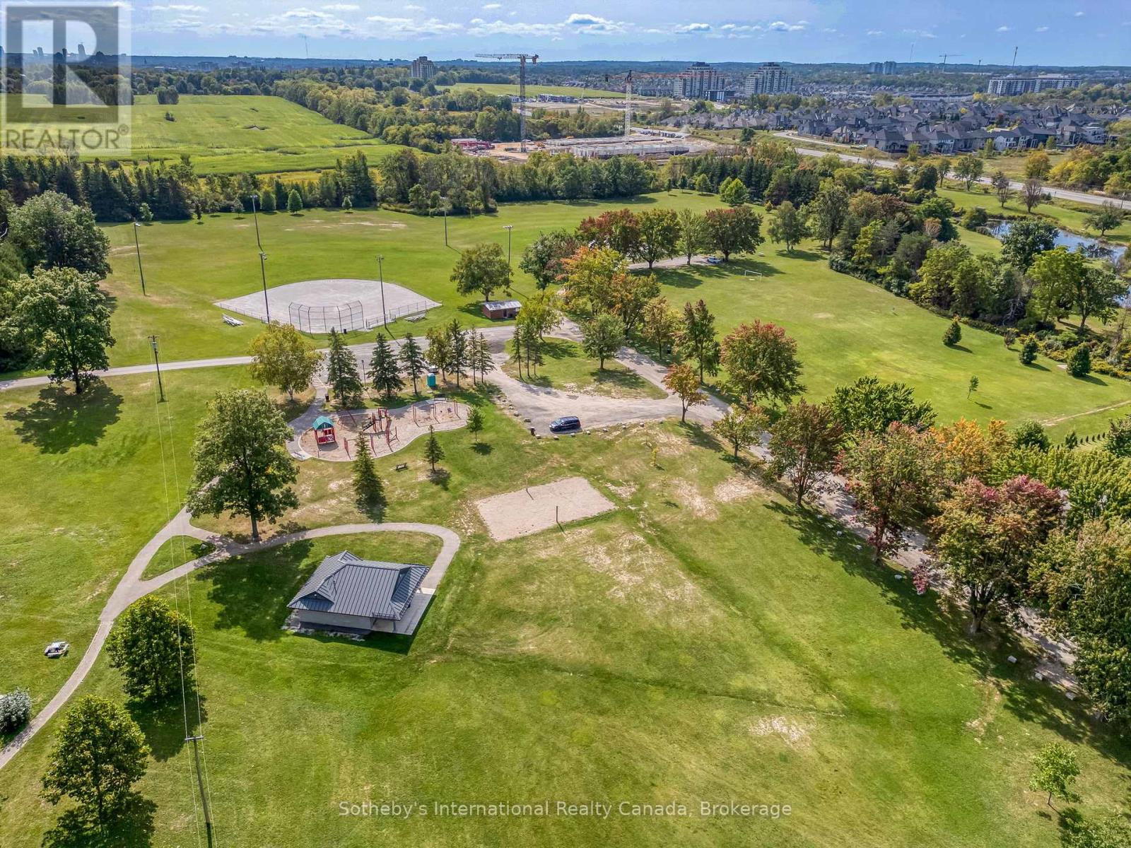 6 - 21 ST JOHNS DRIVE