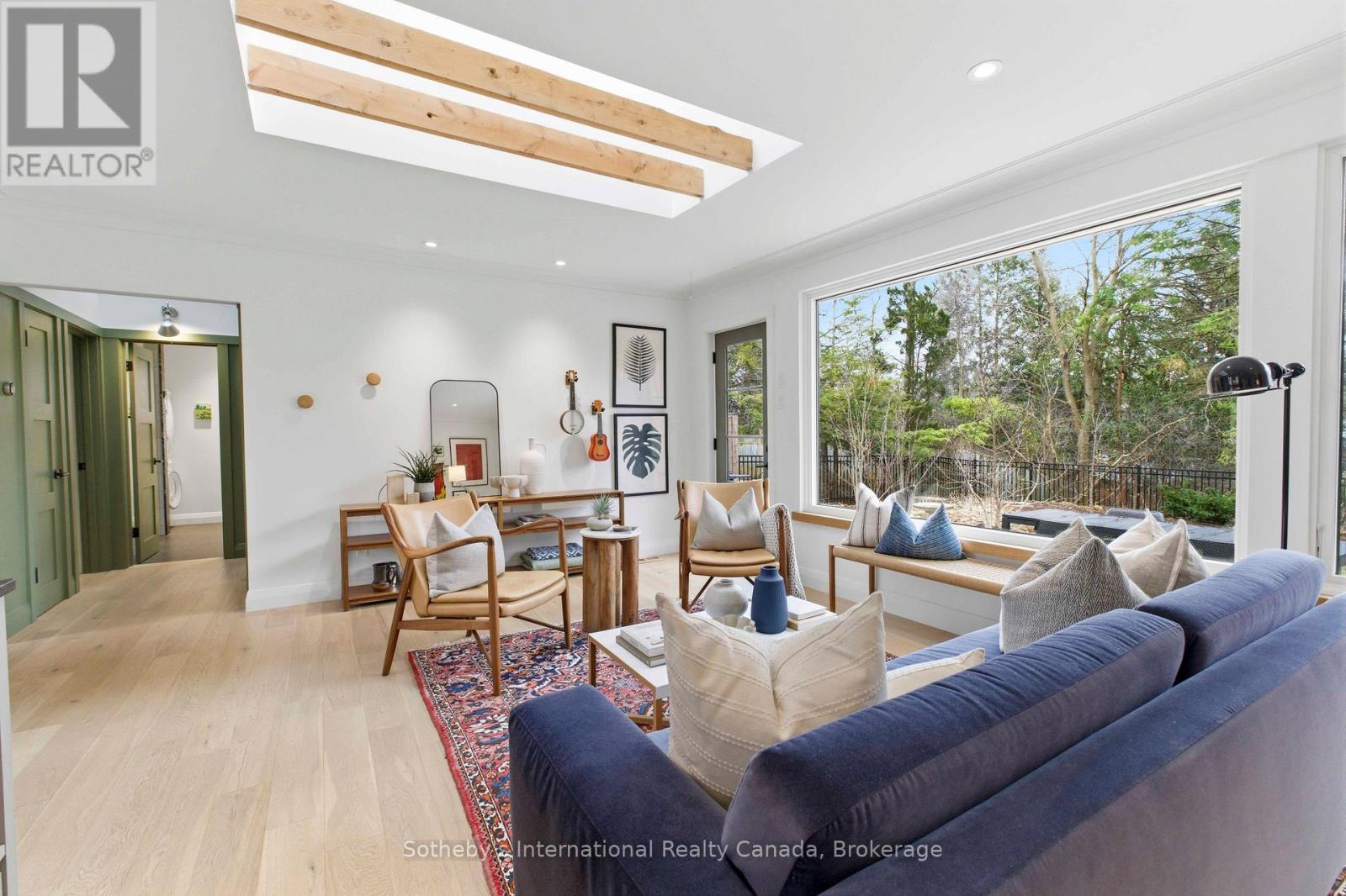 189 FORSYTH DRIVE