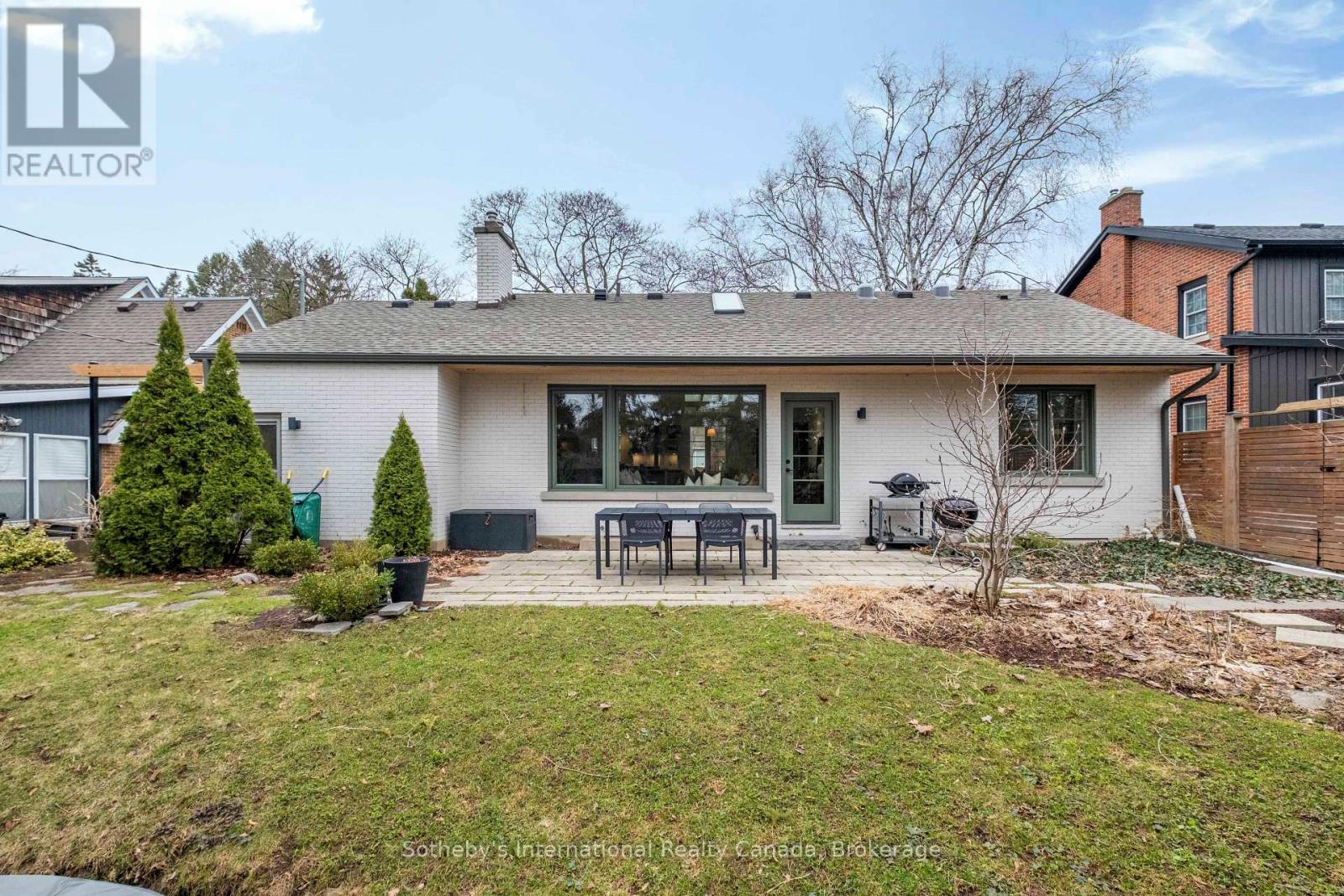 189 FORSYTH DRIVE