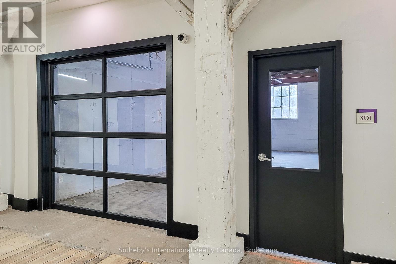 301 - 64 HATT STREET