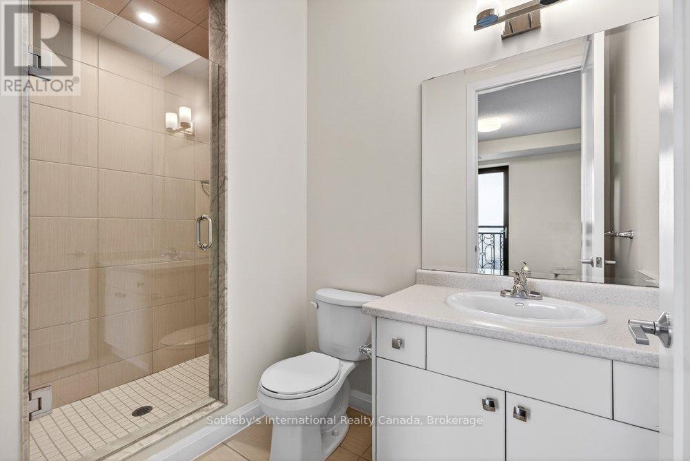 701 - 112 KING STREET E