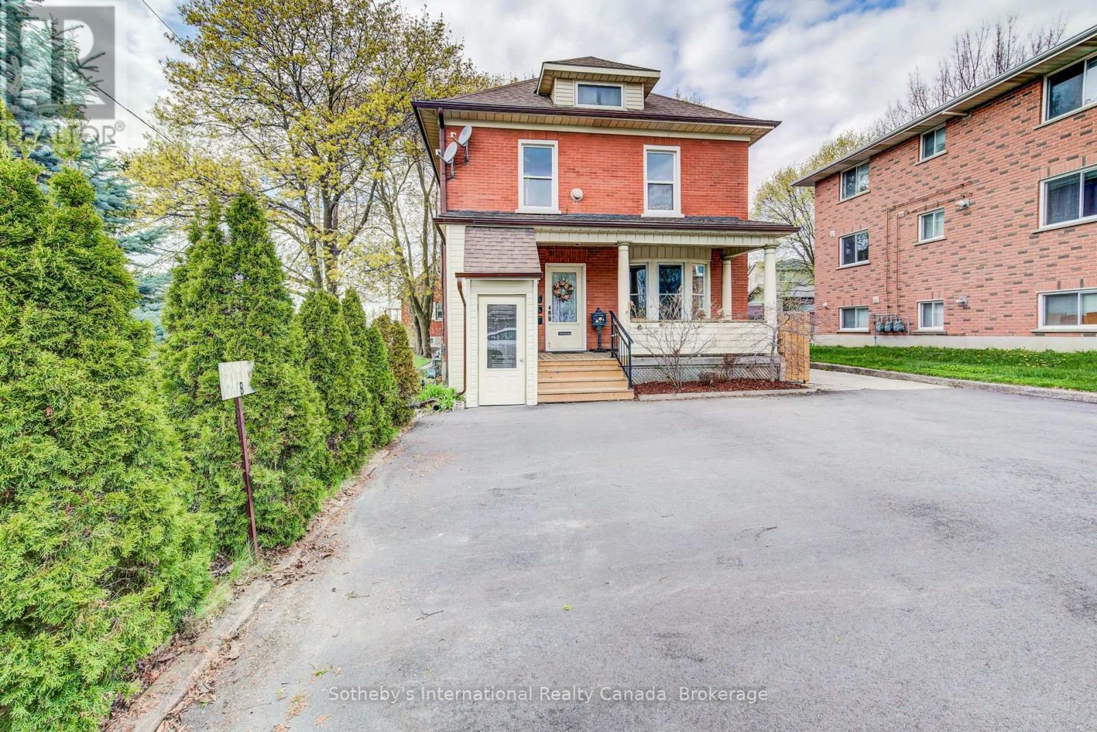 306 GUELPH STREET