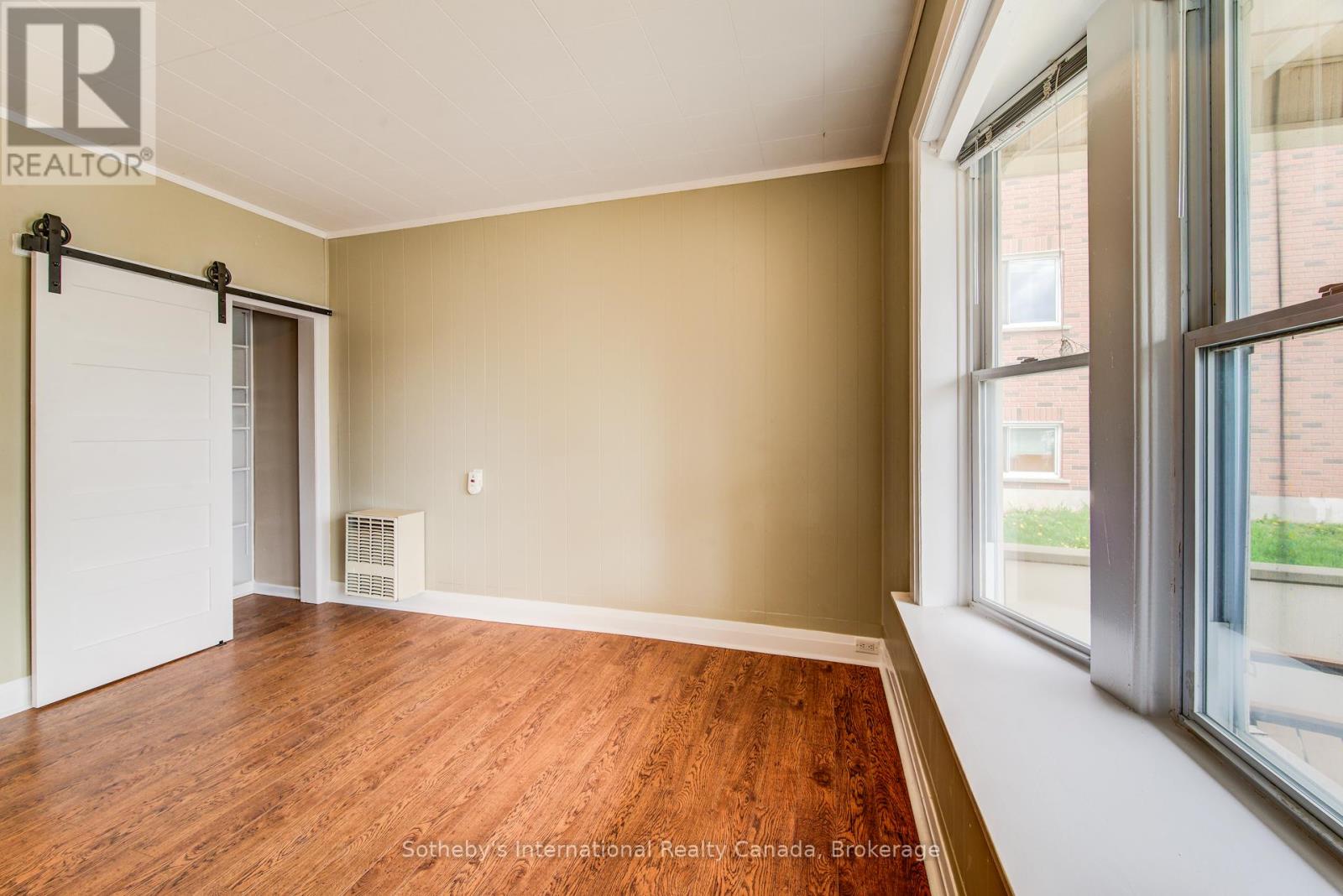 306 GUELPH STREET