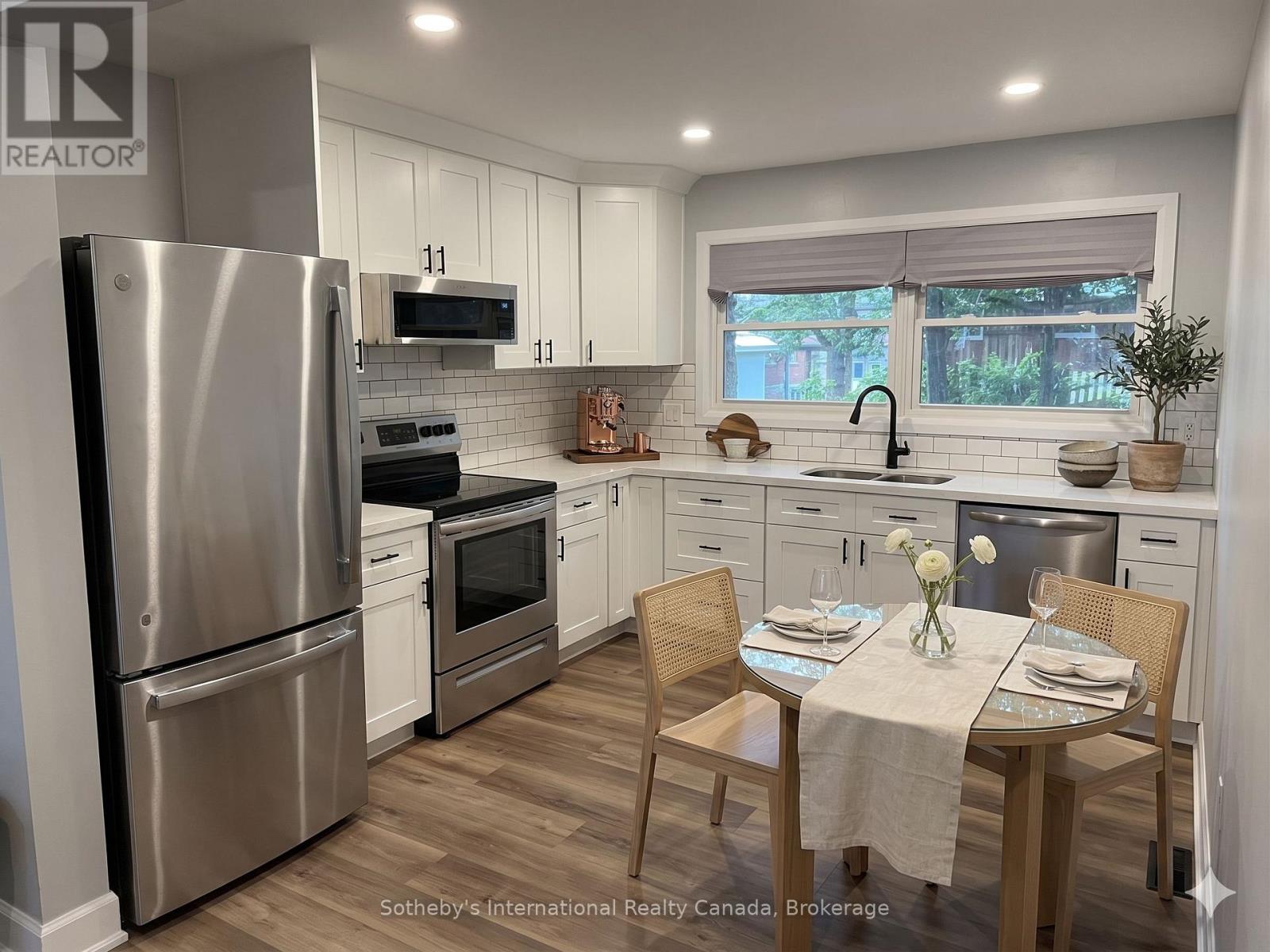 MAIN LEVEL - 39 SILVERCREEK PARKWAY N