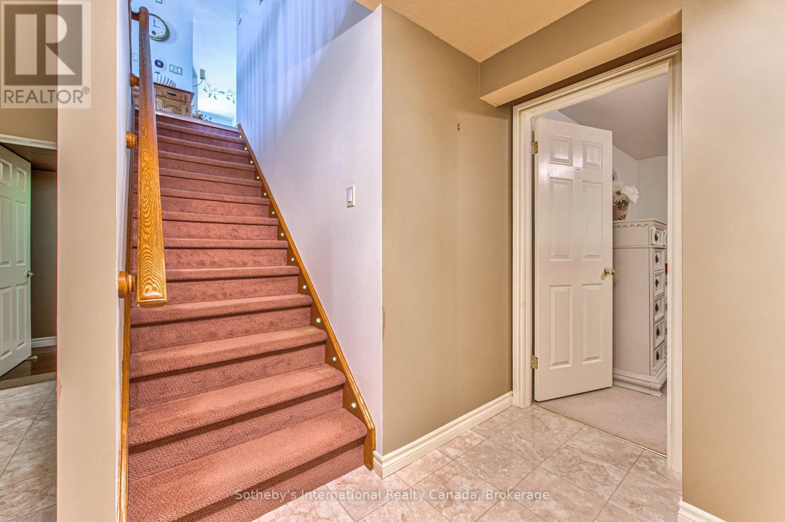 179 WESTCHESTER DRIVE W