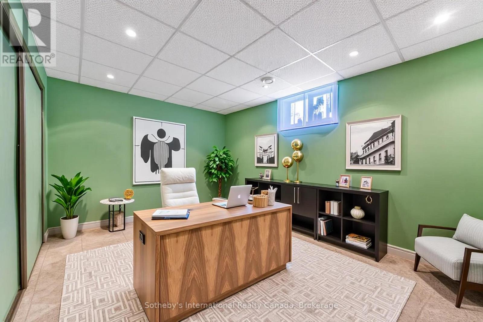179 WESTCHESTER DRIVE W