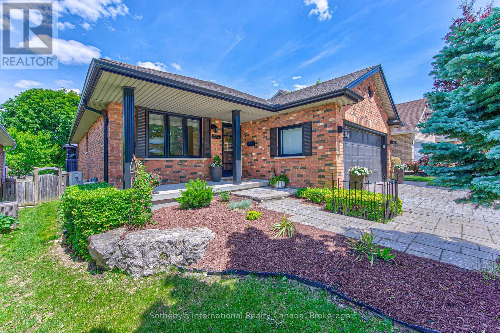 179 WESTCHESTER DRIVE W