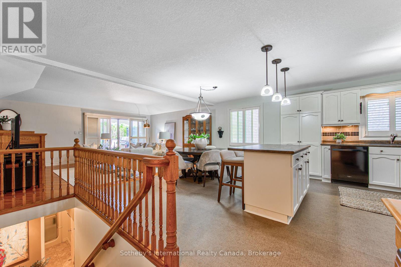 179 WESTCHESTER DRIVE W
