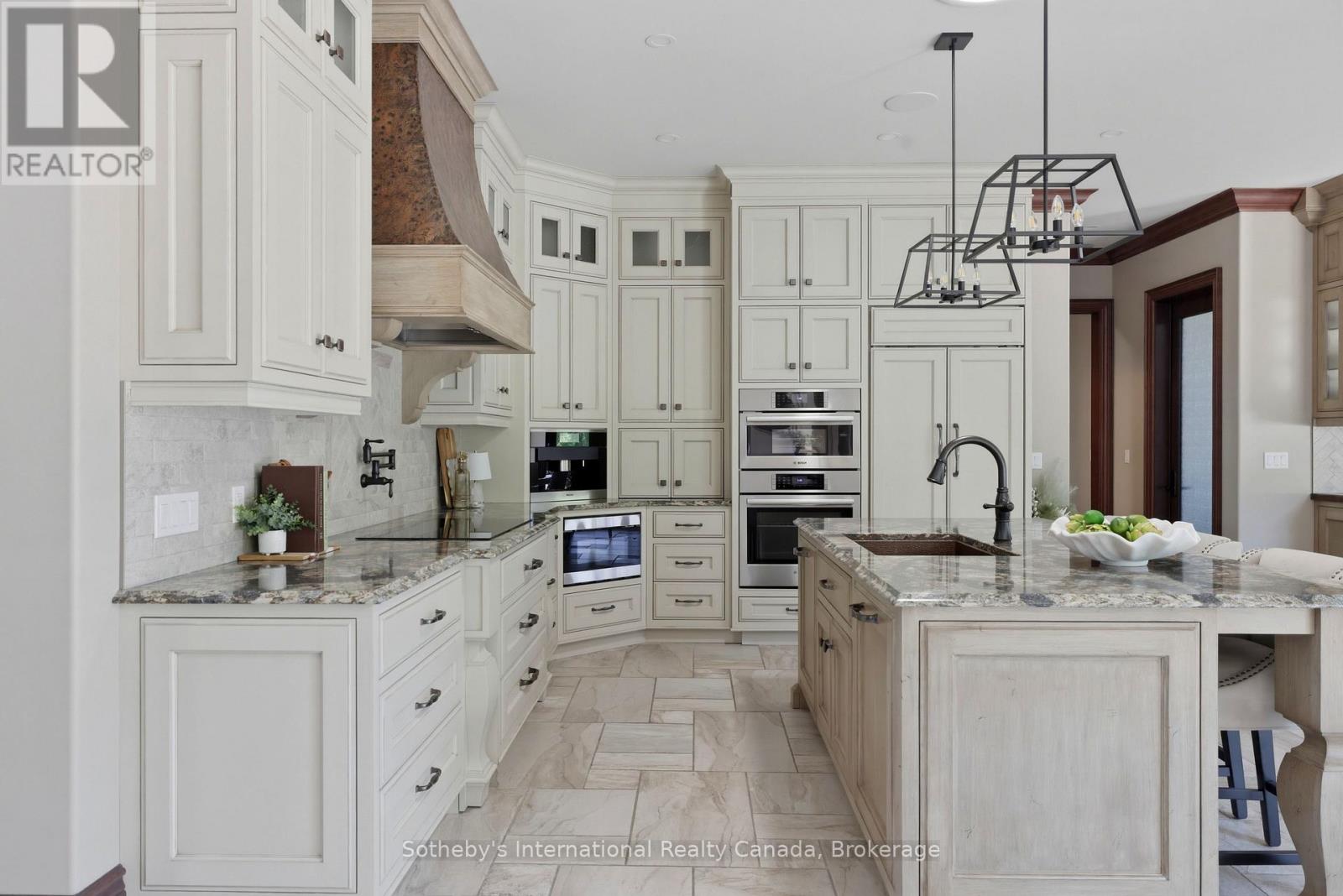 1621 MOSER YOUNG ROAD